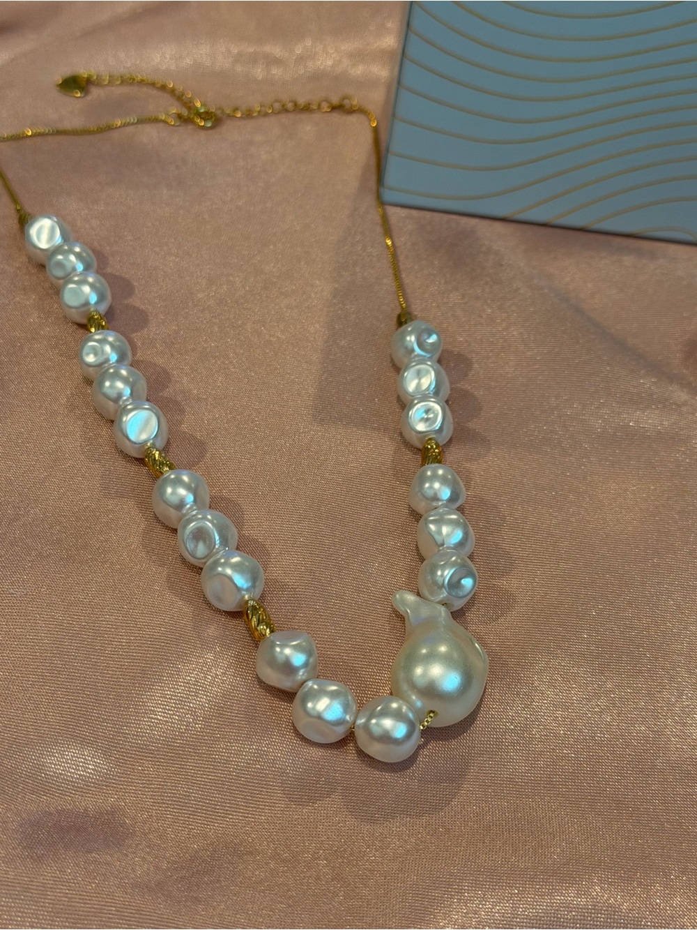 Gold Chain White Pearl Beaded Necklace